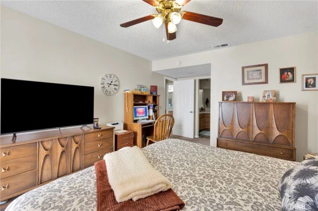 11556 Winifred Drive, Apple Valley, CA 92308