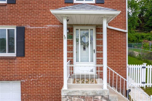 1431 Overdale Dr, West Homestead, PA 15120