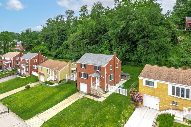 1431 Overdale Dr, West Homestead, PA 15120