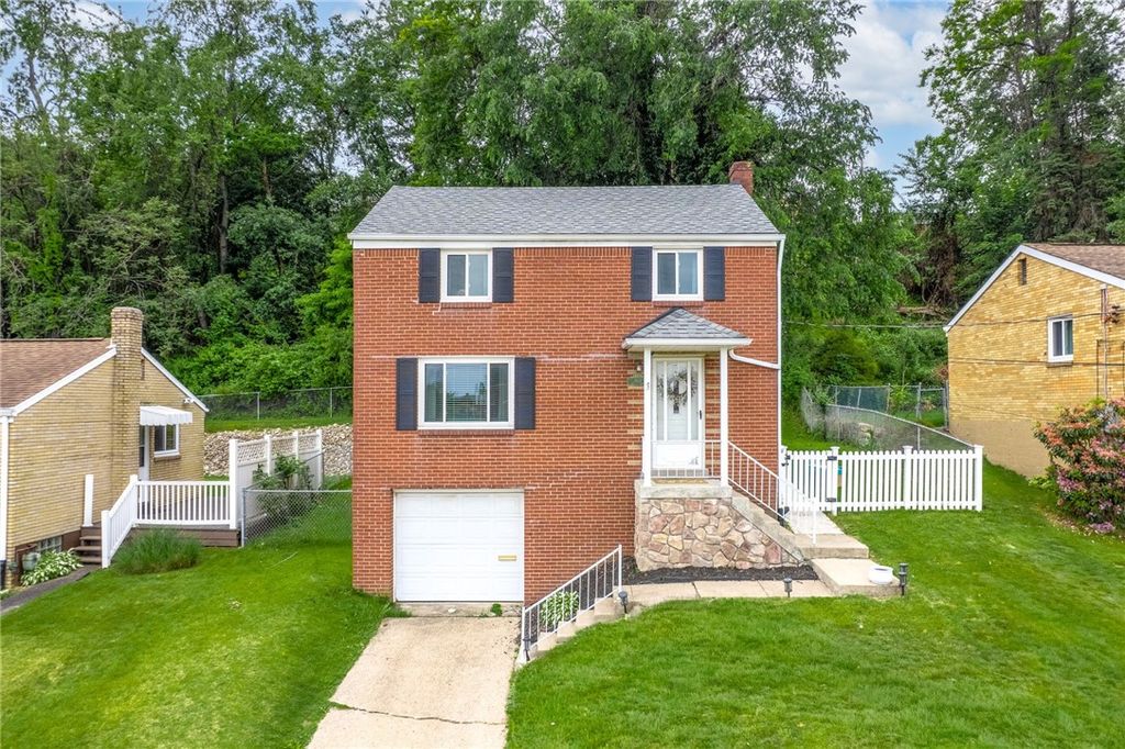 1431 Overdale Dr, West Homestead, PA 15120