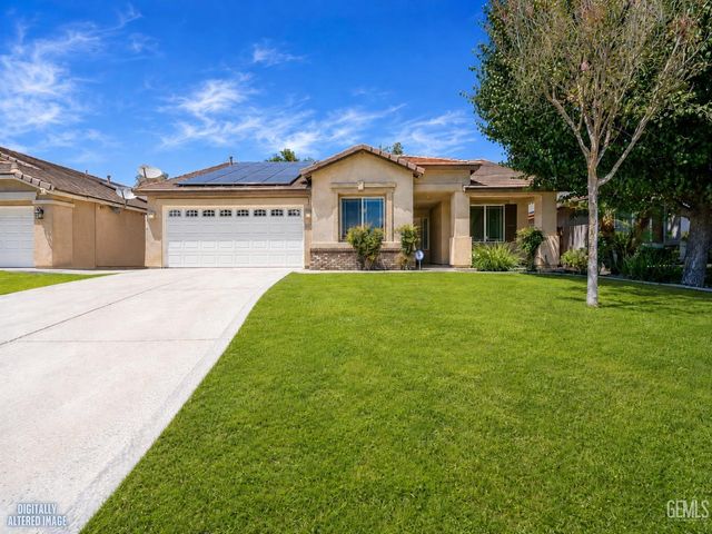 9400 Manihiki Avenue, Bakersfield, CA 93311