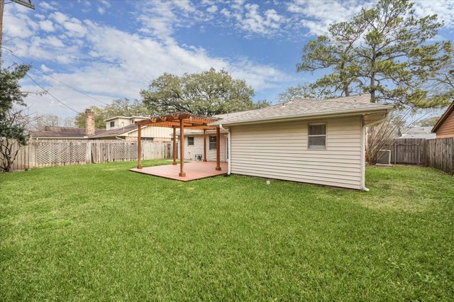 4415 Grass Valley Street, Houston, TX 77018