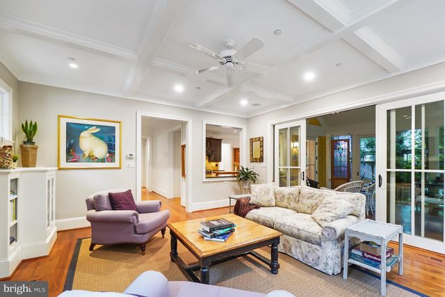 4004 UNDERWOOD ST, Chevy Chase, MD 20815