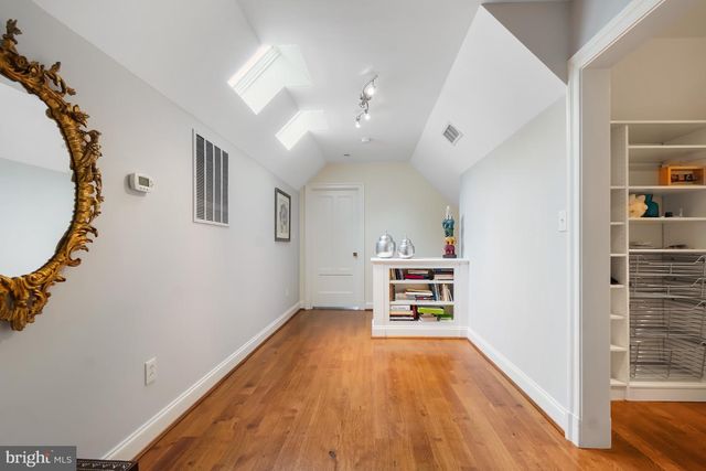 4004 UNDERWOOD ST, Chevy Chase, MD 20815