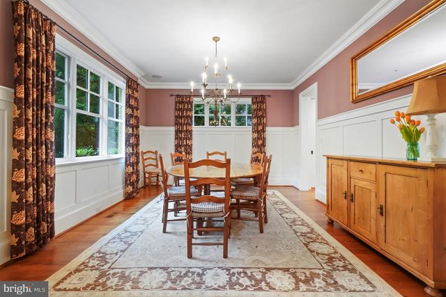 4004 UNDERWOOD ST, Chevy Chase, MD 20815