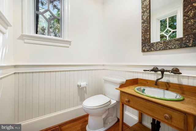 4004 UNDERWOOD ST, Chevy Chase, MD 20815