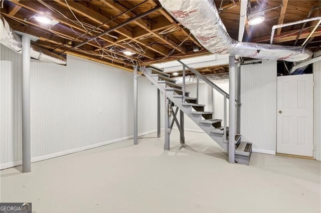 1388 Amanda Circle, Decatur, GA 30033