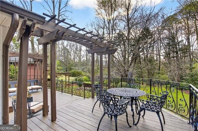 1388 Amanda Circle, Decatur, GA 30033