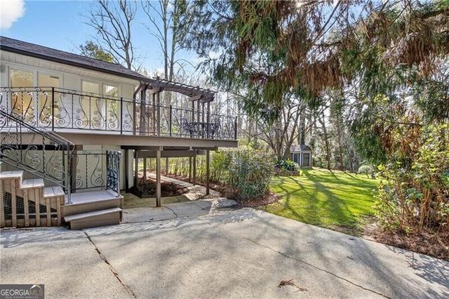 1388 Amanda Circle, Decatur, GA 30033