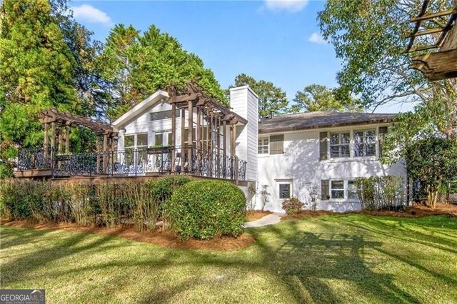 1388 Amanda Circle, Decatur, GA 30033