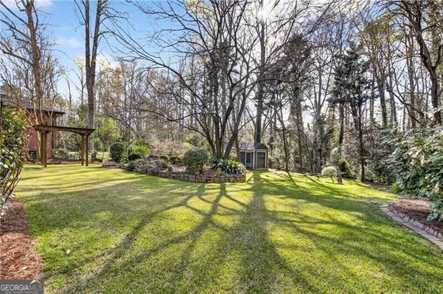 1388 Amanda Circle, Decatur, GA 30033