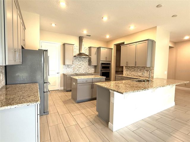 16545 BROADWATER AVENUE, Winter Garden, FL 34787