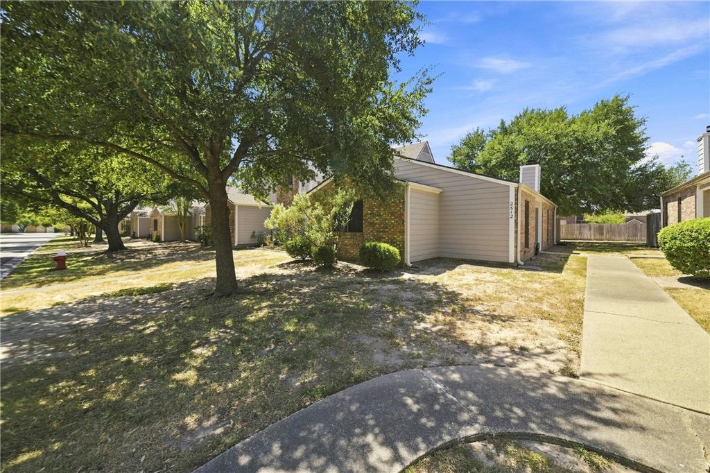 2512 Cross Timbers Drive, College Station, TX 77840 — photo 3
