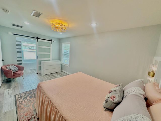 312 Us Highway 331, Defuniak Springs, FL 32433