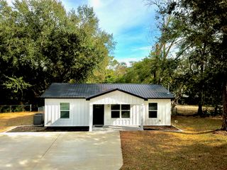 312 Us Highway 331, Defuniak Springs, FL 32433