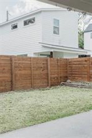 6813 Porter ST A, Austin, TX 78741