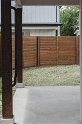 6813 Porter ST A, Austin, TX 78741