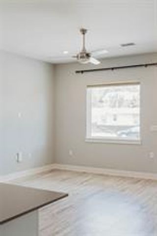6813 Porter ST A, Austin, TX 78741