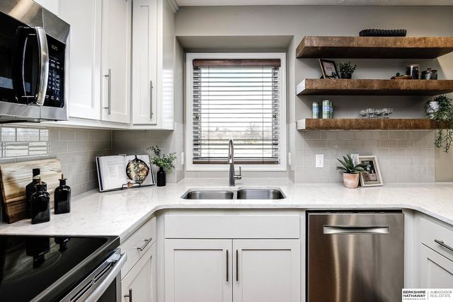 311 Itan Drive, Yutan, NE 68073