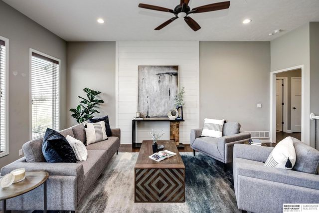 311 Itan Drive, Yutan, NE 68073