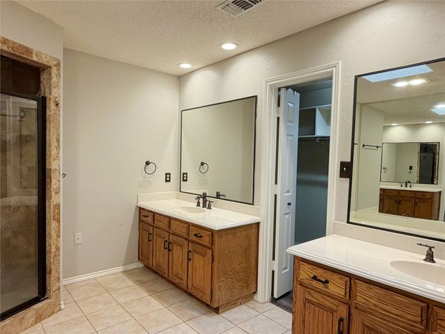 3706 Waycross Court, Arlington, TX 76016