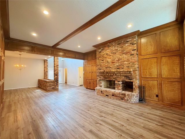 3706 Waycross Court, Arlington, TX 76016