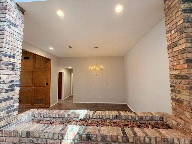 3706 Waycross Court, Arlington, TX 76016
