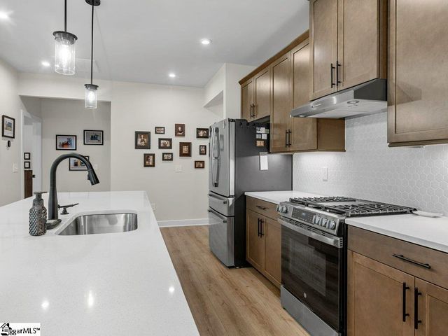 1080 Sousa Court, Spartanburg, SC 29302