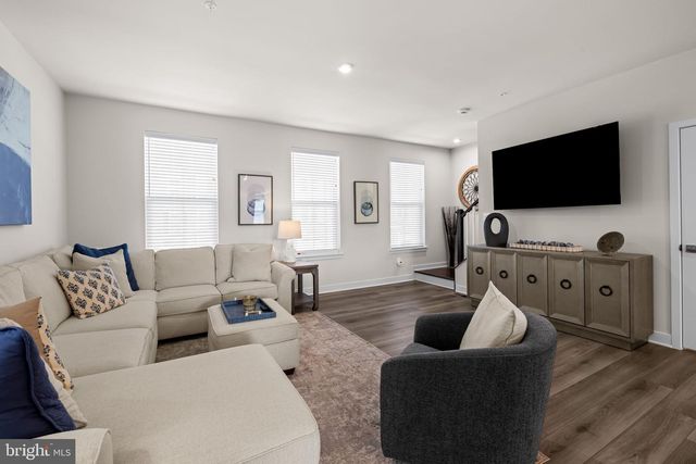7923 OLIVE BRANCH LN, Laurel, MD 20723