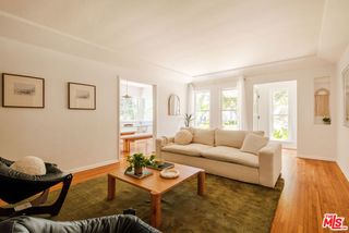239 W Fairview Boulevard, Inglewood, CA 90302