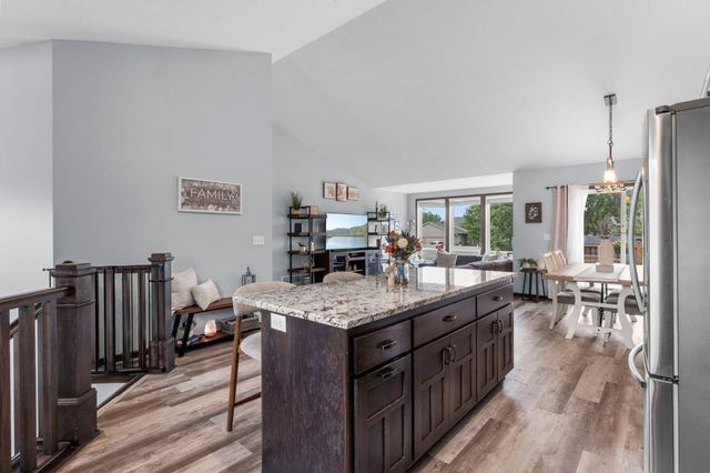 1130 Pierce Path NE, East Bethel, MN 55005