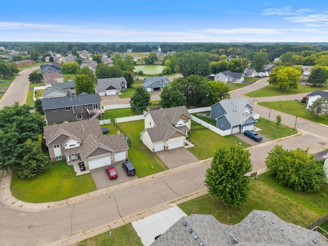 1130 Pierce Path NE, East Bethel, MN 55005