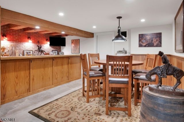 4 Farview Ave, Randolph Twp., NJ 07869