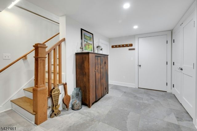 4 Farview Ave, Randolph Twp., NJ 07869