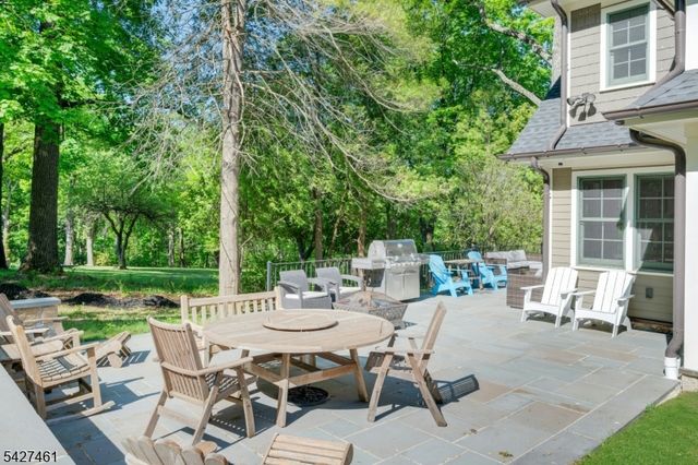 4 Farview Ave, Randolph Twp., NJ 07869