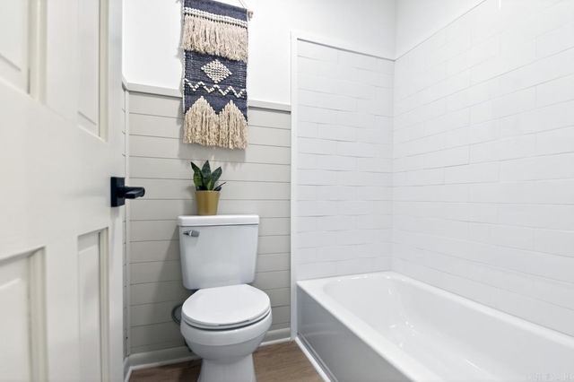 616 Edinburgh Ct, Jacksonville, AR 72076