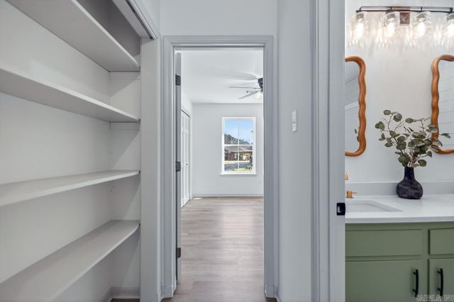 616 Edinburgh Ct, Jacksonville, AR 72076