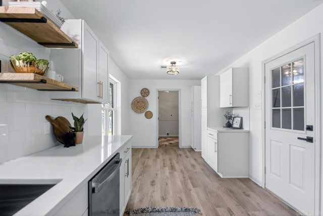 616 Edinburgh Ct, Jacksonville, AR 72076