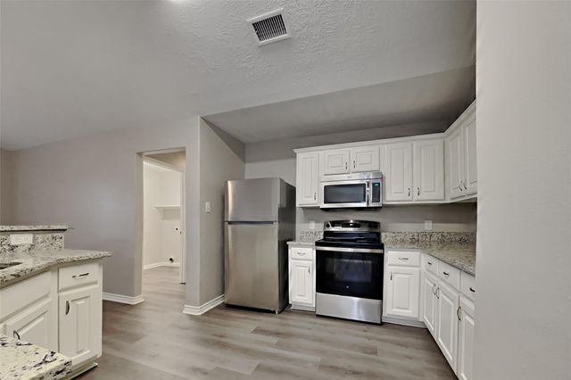 4938 Comal River Loop, Spring, TX 77386