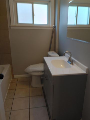 1936 Meadow Lane, Inkster, MI 48141