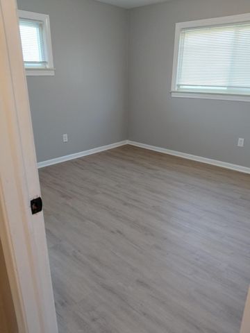 1936 Meadow Lane, Inkster, MI 48141