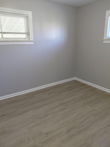 1936 Meadow Lane, Inkster, MI 48141