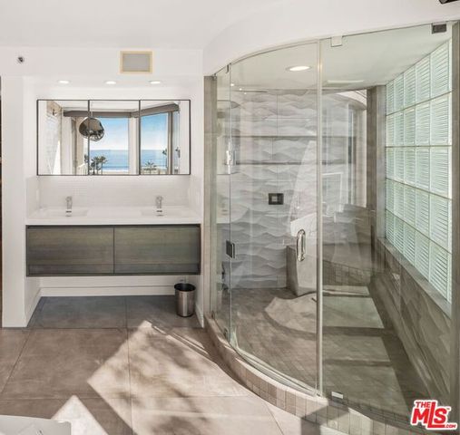 101 Ocean Avenue A100, Santa Monica, CA 90402