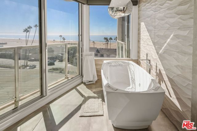 101 Ocean Avenue A100, Santa Monica, CA 90402