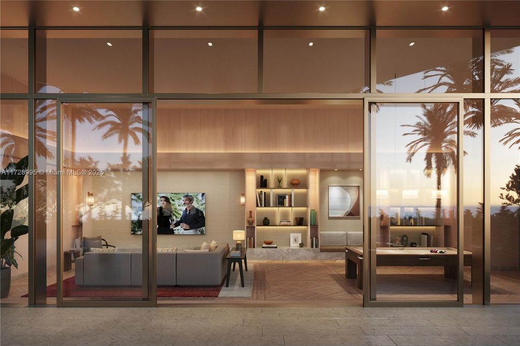 Image 15 of property listing at 5333 Collins Ave 1101, Miami Beach, FL 33140