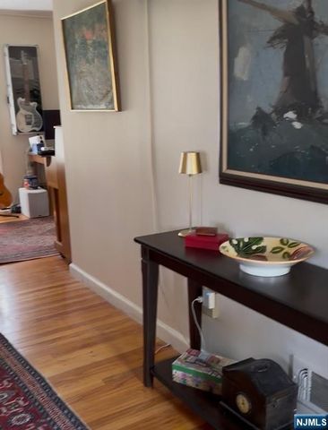 249 Madison Avenue, Cresskill, NJ 07626