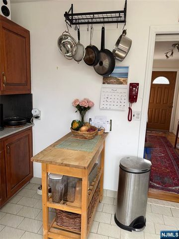 249 Madison Avenue, Cresskill, NJ 07626