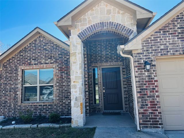 121 Frank Street, Greenville, TX 75402