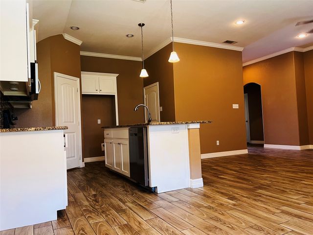 121 Frank Street, Greenville, TX 75402