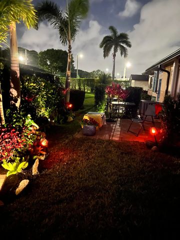 2847 Ashley Drive W G, West Palm Beach, FL 33415